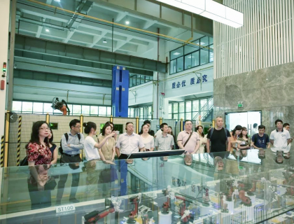 CXO創新企業游學團相聚大族激光 共探企業創新發展之路